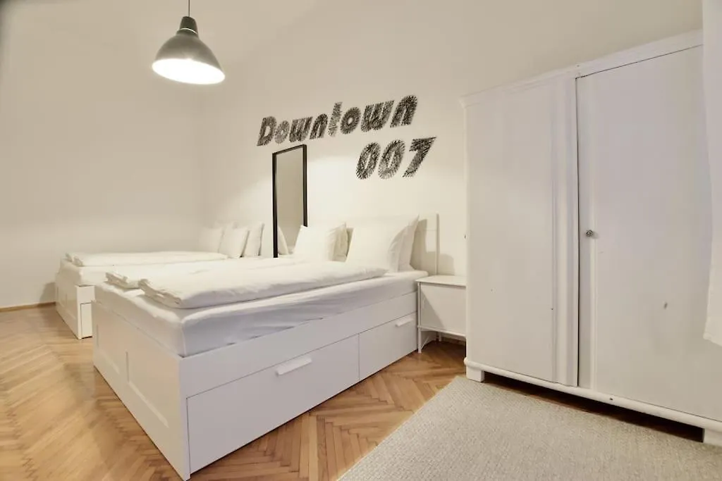 Budget Apartment By Hi5 - Mozsar Budapest Hungary